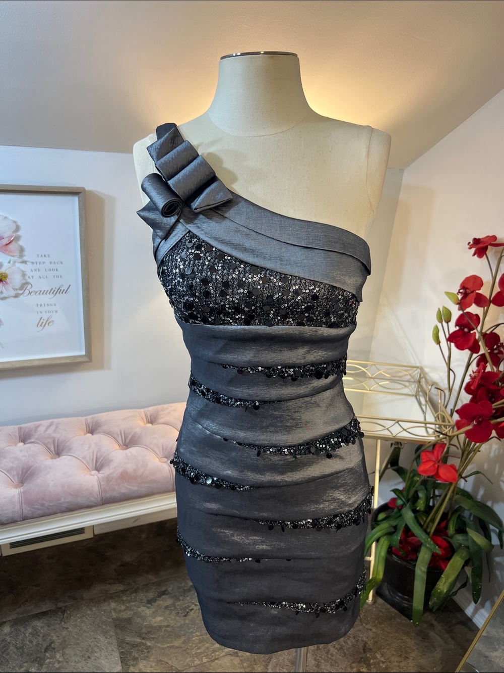Vintage Y2K Cache One-Shoulder Gunmetal Sequin Cocktail Dress Size 2
